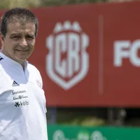 El motivo por el que Fedefutbol se decantaría por Claudio Vivas como nuevo DT de Costa Rica