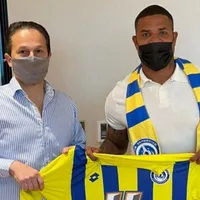 Román Torres volverá a jugar en Panamá