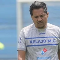Amarini Villatoro pone en duda si seguirá en Xelajú. (Foto: GuateFútbol)