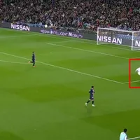 Keylor Navas exhibió que también puede jugar con los pies