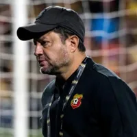 Dirigió a Costa Rica, fue mundialista y ahora reaparece con un recado para Jafet Soto: "Nunca me llamó..."