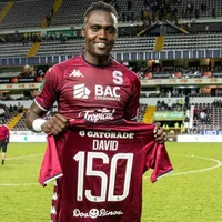 Aubrey David dijo adiós a Saprissa, cruzó la acera y ya se entrenó con Alajuelense