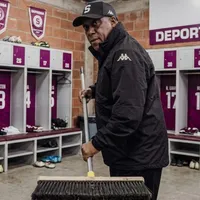 Hernán Medford borraría a un referente de Saprissa.