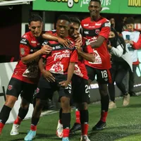 Saprissa respira en el campeonato gracias a Alajuelense