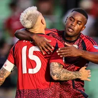Joel Campbell y un posteo que no le gustará a los manudos. (Foto: Getty Images)
