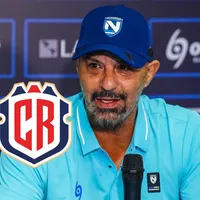 nicaragua-fantasma figueroa en conferencia-costa rica