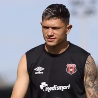 Por esto se demora el debut de Anthony Hernández en Alajuelense