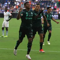 ¡Olfato goleador! Choco Lozano hizo su primera anotación con Santos (Video)
