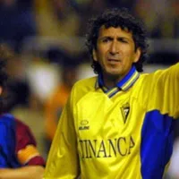 Mágico González en el once de la década de los 80 del Cádiz