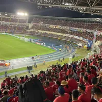 ¡Así se vivió la remontada de Panamá contra El Salvador desde el estadio!