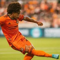 La magistral asistencia de Adalberto Carrasquilla con Houston Dynamo [VIDEO]