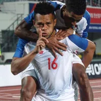 ¡Rolando Blackburn vuelve al fútbol de Sudamérica!