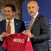 Ronald González sorprende con su decisión.