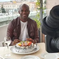 David Suazo festejó sus 40 años de edad