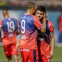 San Carlos no podrá contar con su líder en asistencias para jugar contra los Morados. (Foto: La Nación)