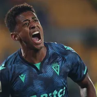La frustración de Choco Lozano a pesar de su triplete