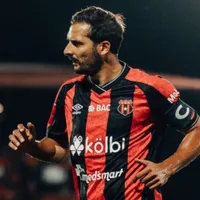 Celso Borges no se guarda nada y señala a los culpables de la crisis de Alajuelense: “Es doloroso”