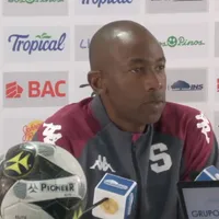 Paulo Wanchope en conferencia de prensa.