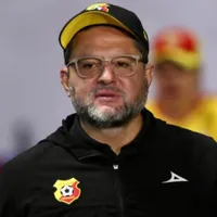 Jafet Soto acelera por un exjugador de Alajuelense que quiere Walter Centeno en Herediano