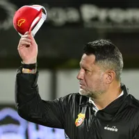 Jafet Soto se pone estricto con sus jugadores.