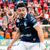 Darwin Lom con la camisa de Cartaginés.