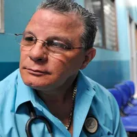 ¡Directivo y médico! Presidente de club tico asistirá a enfermos de coronavirus