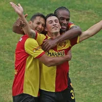 Celso Borges y Goztepe extienden su racha festiva