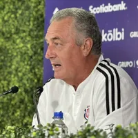 Gustavo Alfaro: El equipo debe luchar hasta lo último por un resultado