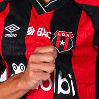 Alajuelense podría perder el fichaje que tanto busca.
