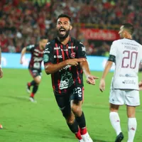 Alajuelense noqueó a Saprissa y lo dejó fuera del campeonato
