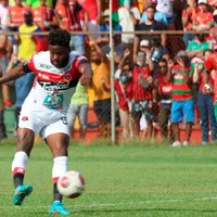 Freddy Góndola se despachó con doblete en victoria de Alajuelense (VIDEO)