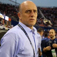 Fabián Coito ruega que mejoren las canchas en Honduras