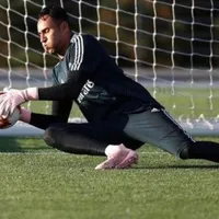 Keylor salió a entrenar y un diario lo llamó: Pantera Rosa