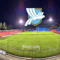 Toda Guatemala en alerta: el problema de El Trébol con Concacaf que aún no tiene solución y mantiene en vilo a Luis Fernando Tena