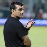 Diego Vázquez criticó al gobierno: "Me parece ilógico que sigan cobrando todo"
