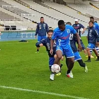 Alexis Mendoza se desespera por decisión de Fenafuth