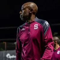 Wanchope recibe malas noticias.