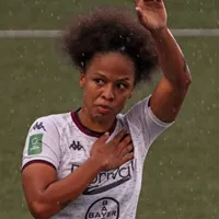 La panameña Yomira Pinzón renovó su contrato con Deportivo Saprissa