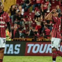 Alajuelense fue perjudicado por el arbitraje.