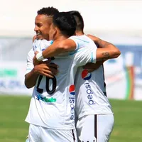 Comunicaciones debutó en el Apertura 2021 goleando a Sololá