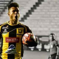 ‘Toro’ Blackburn se acordó de despedirse de The Strongest