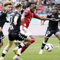 Alberth Elis no la está pasando bien en Stade Brest