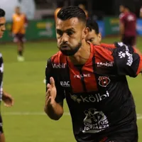 ¿Sigue o se va? Casi definido el futuro de Pipo González en Alajuelense
