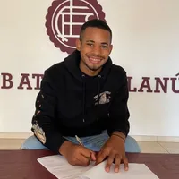 Lanús de Argentina ya fichó profesionalmente a joven delantero costarricense