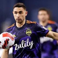 Presidente del Seattle Sounders asegura que Alex Roldán mejoró gracias a El Salvador
