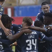 Motagua goleó a Platense y pone un pie en las semifinales