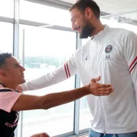 Agente de Gianluigi Donnarumma: "¿Keylor Navas? No hay pelea, Gigio jugará"