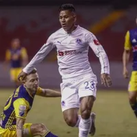 Bryan Moya se refirió a los rumores de su regreso a Olimpia