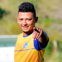 Alexy Vega estaba siendo buscado por varios equipos.