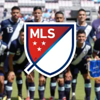Selección de Guatemala y logo de la MLS.
